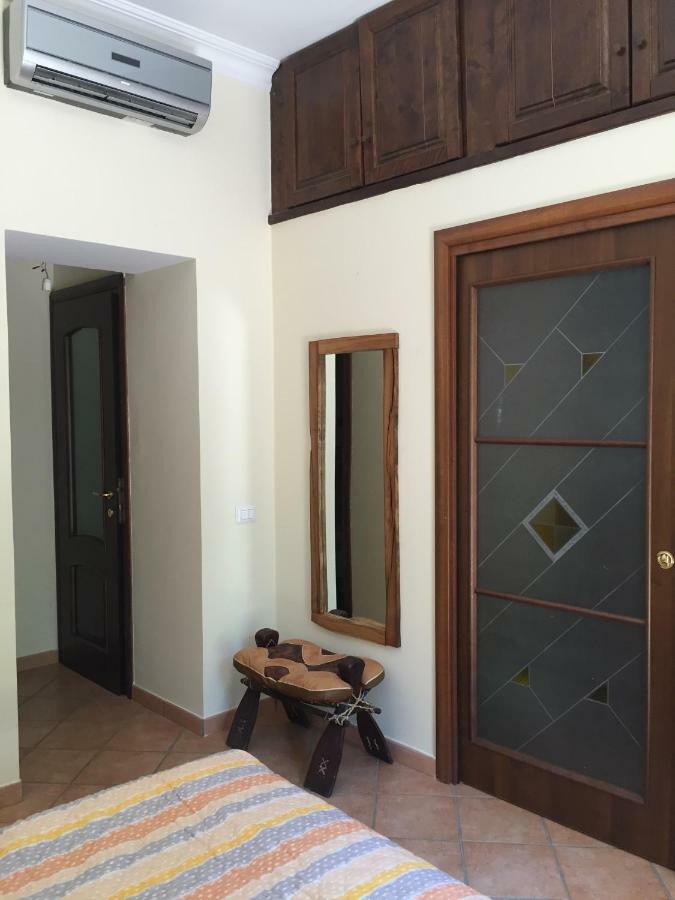 Alla Corte Del Re Dimora Storica Neapel Exterior foto